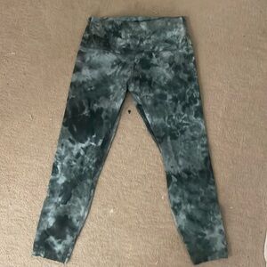 Align 25” diamond dye starlight smoked spruce